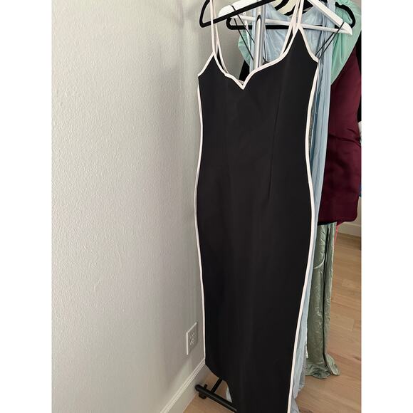 Paris Georgia Heart Dress in Black & White - Picture 9 of 16